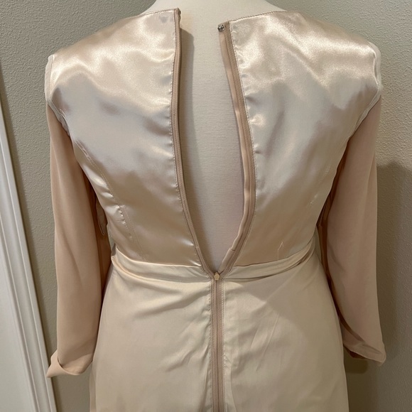 Custom formal long gown dress with train size 16 18 1X 2X Plus Size nude - Picture 7 of 11